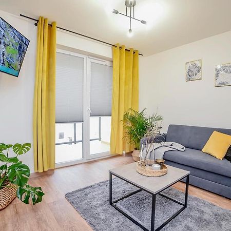 Apartament Na Zlotej Podkowie Daire Głogów Dış mekan fotoğraf