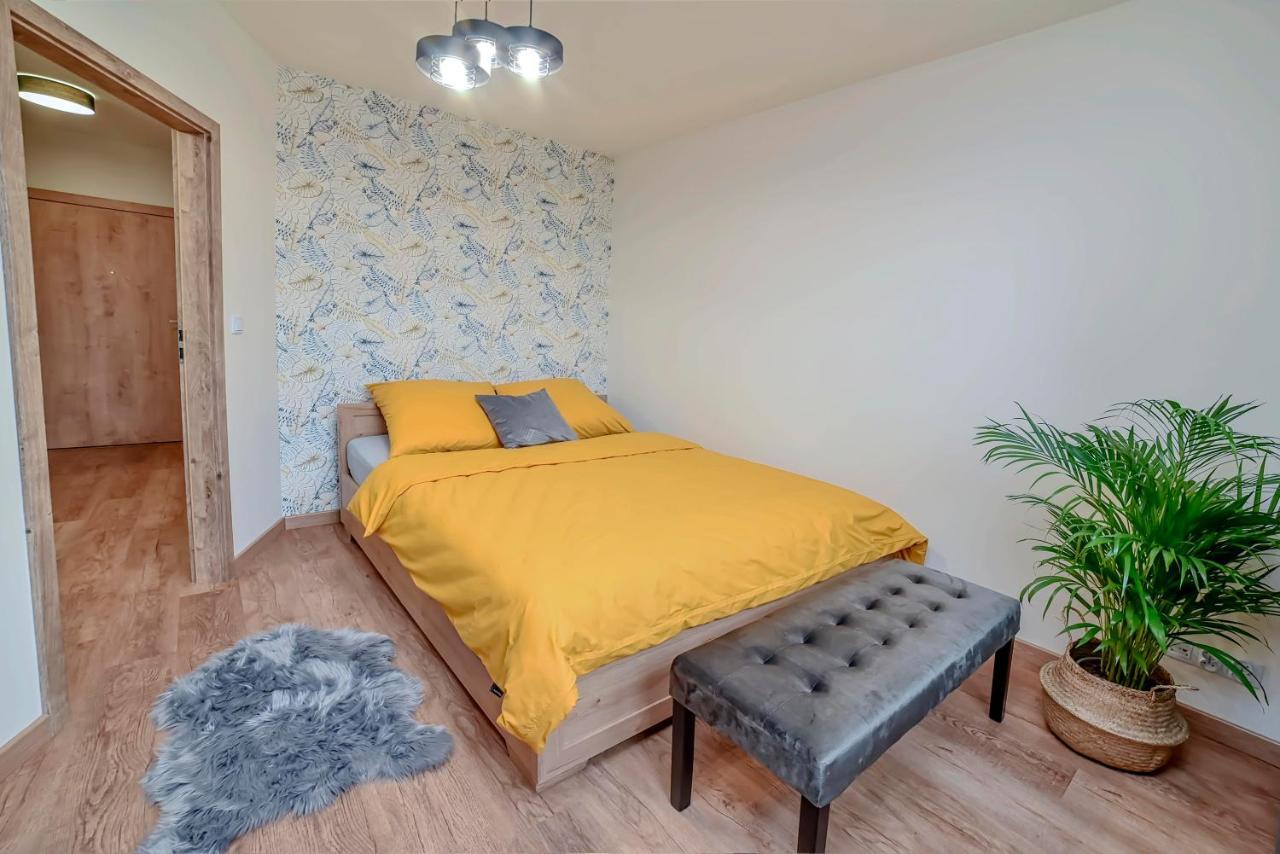 Apartament Na Zlotej Podkowie Daire Głogów Dış mekan fotoğraf