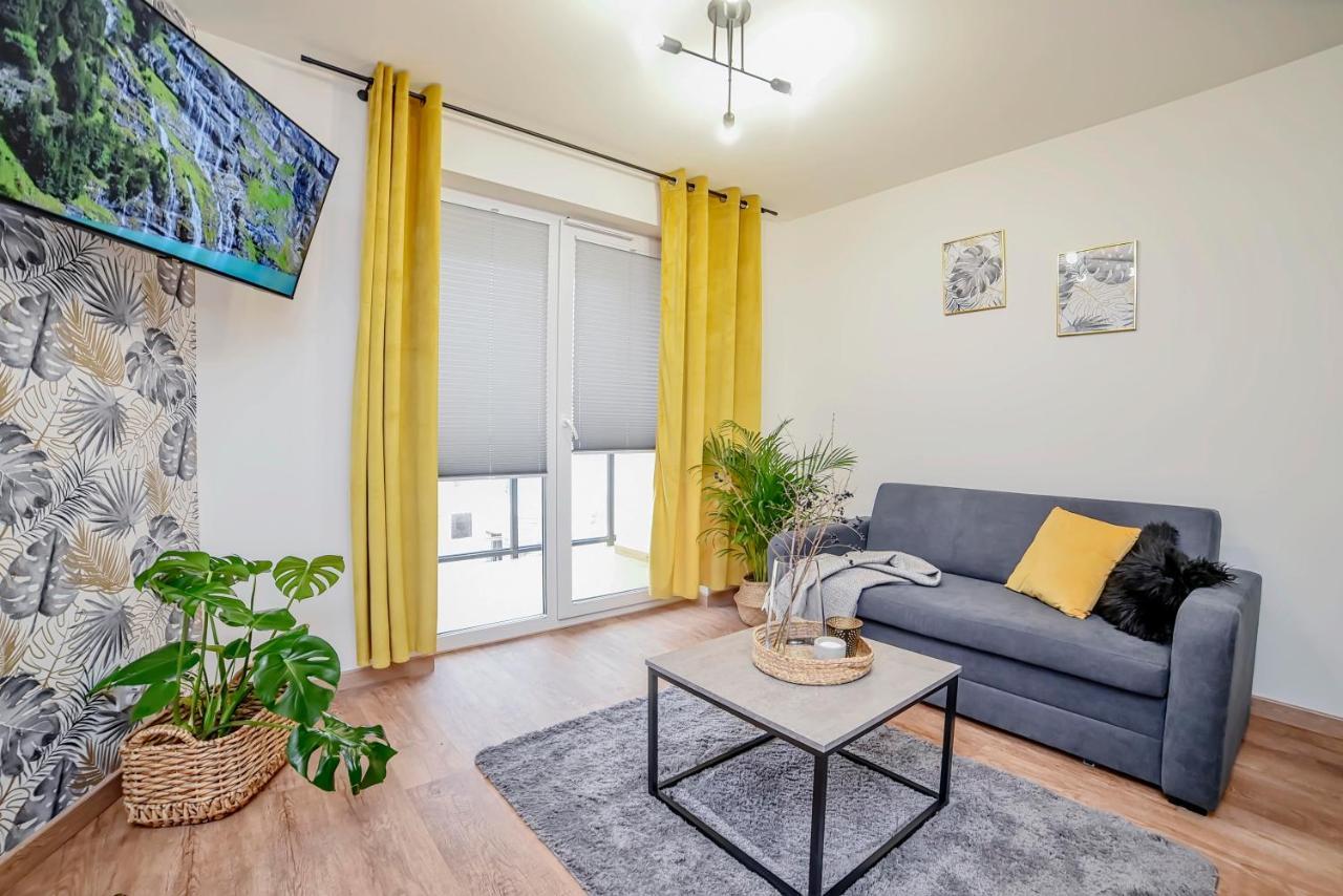 Apartament Na Zlotej Podkowie Daire Głogów Dış mekan fotoğraf